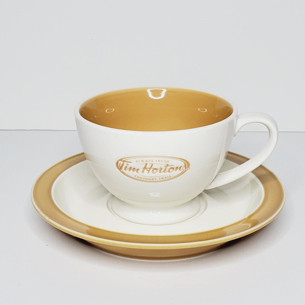 Tim Hortons Teacup And Saucer Set (2006)